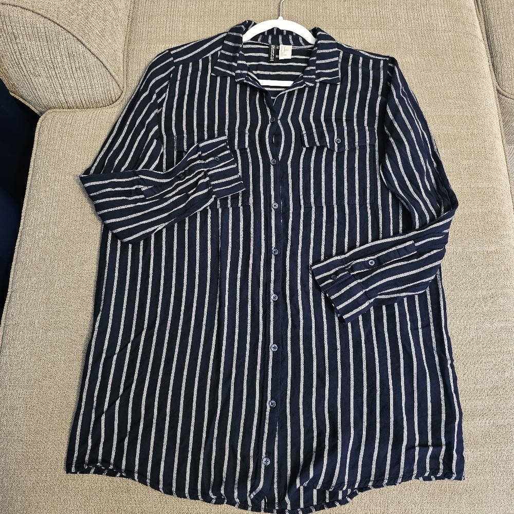 H&M Divided Dark Navy Blue White Button Casual Relaxed Tunic Size 10